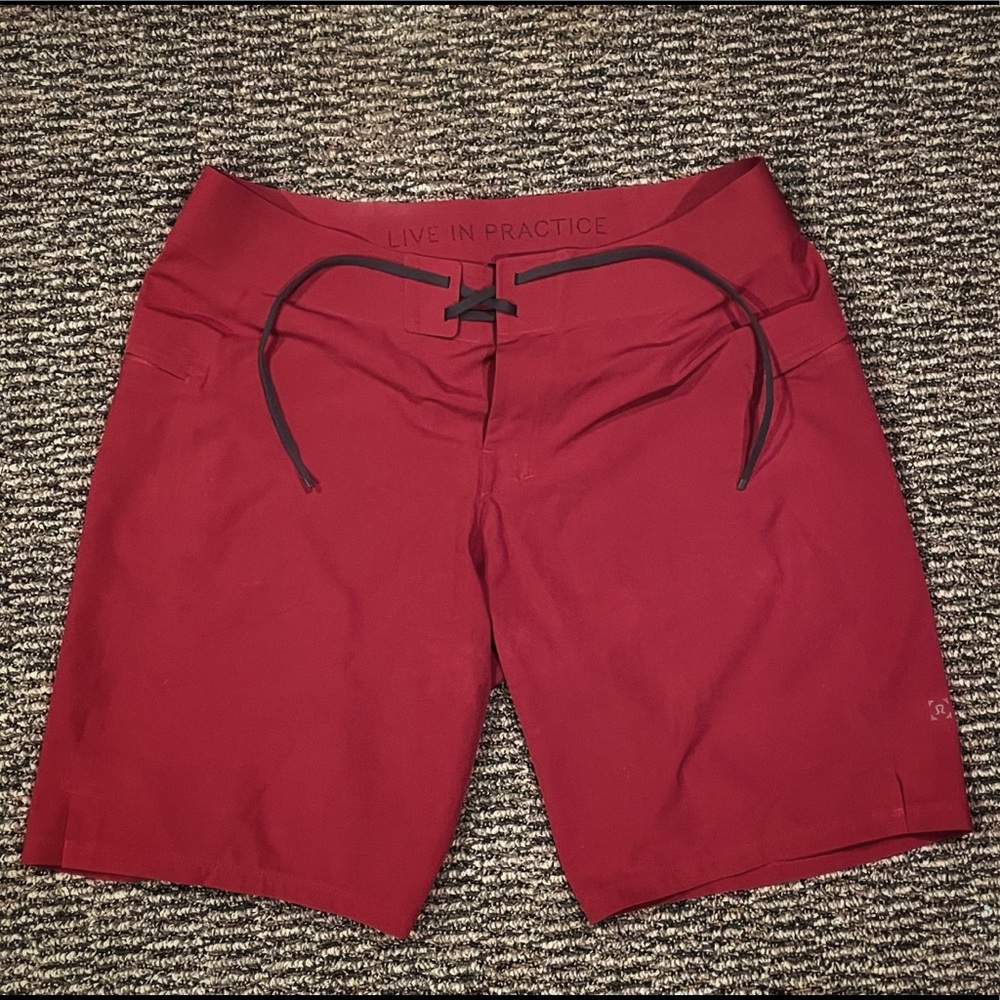Lululemon Trunks / Shorts